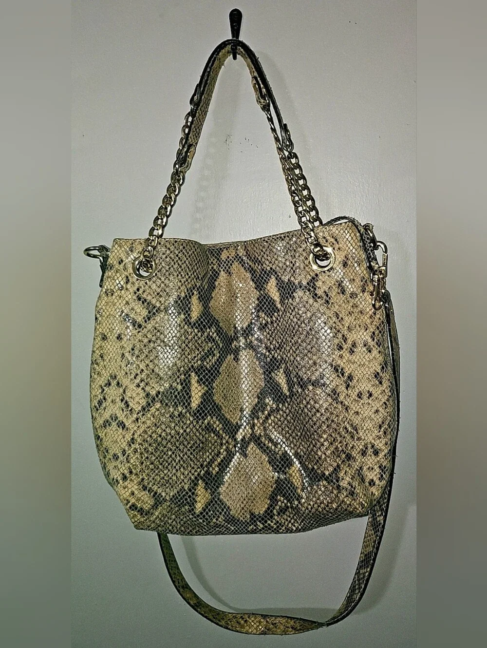 Authentic Michael Kors Snakeskin Shoulder Purse With Gold Chain Straps